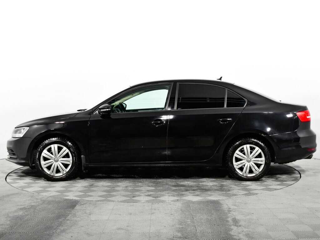Купить Volkswagen Jetta с пробегом. Фото: #4