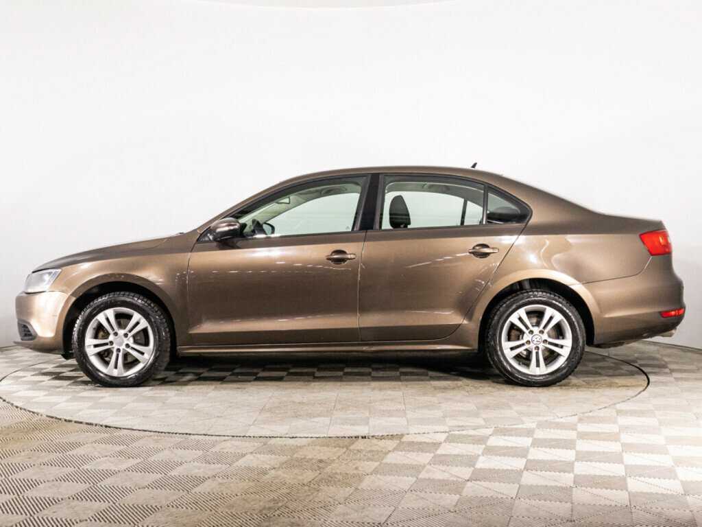 Купить Volkswagen Jetta с пробегом. Фото: #7