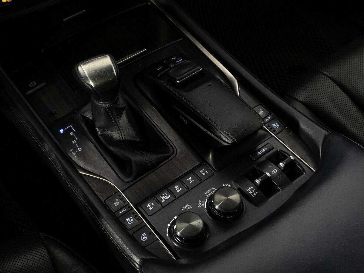 Купить Lexus LX с пробегом. Фото: #21