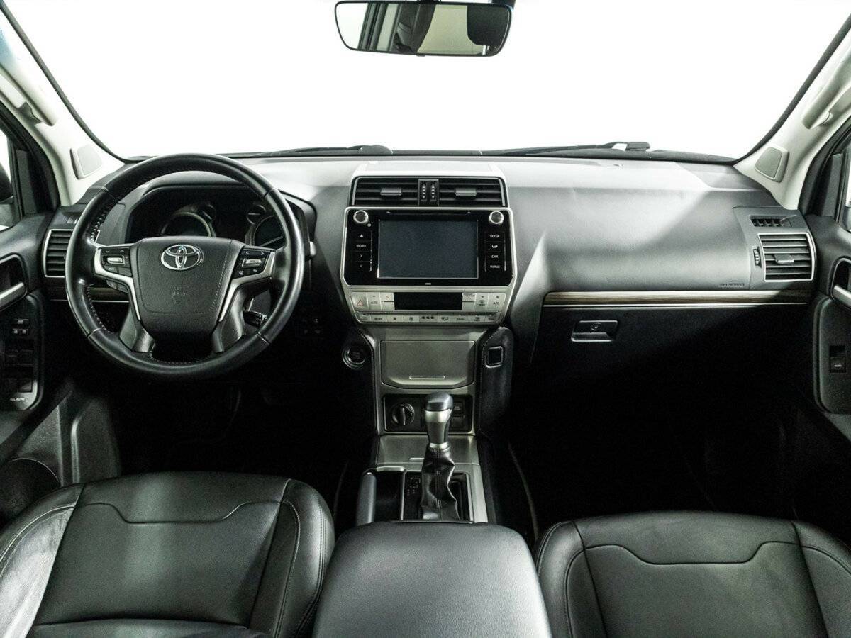 Купить Toyota Land Cruiser Prado с пробегом. Фото: #12