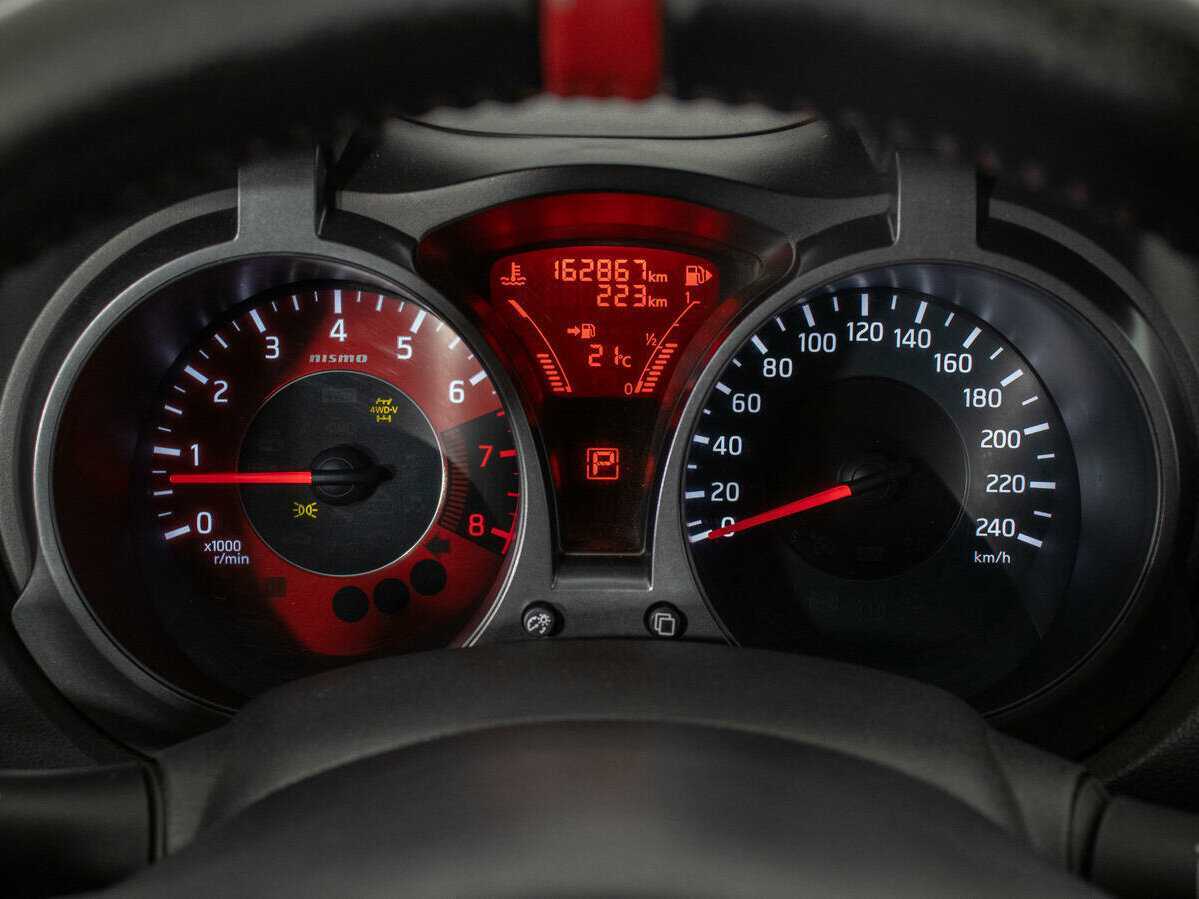 Купить Nissan Juke Nismo с пробегом. Фото: #12