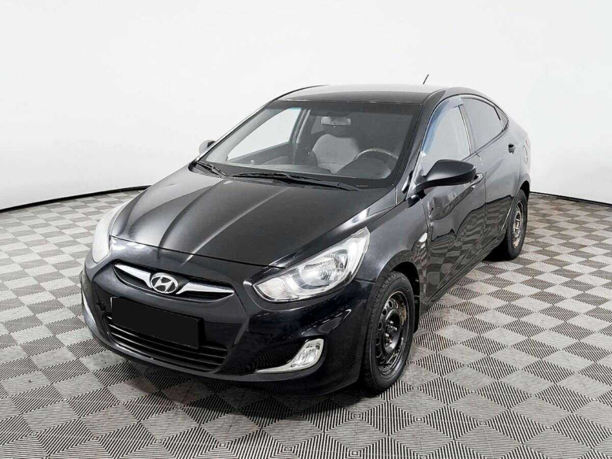 Купить Hyundai Solaris с пробегом. Фото: #0