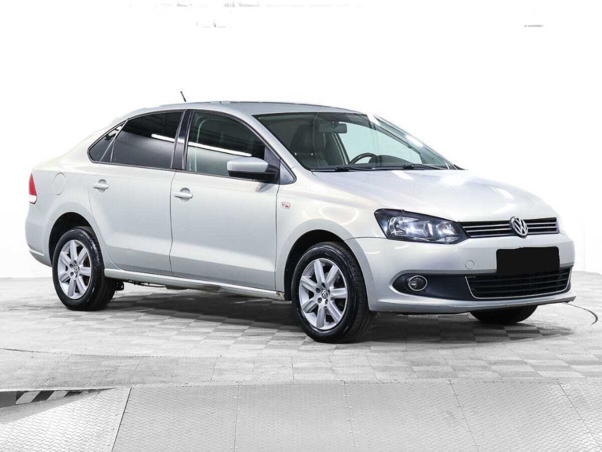 Купить Volkswagen Polo с пробегом. Фото: #2