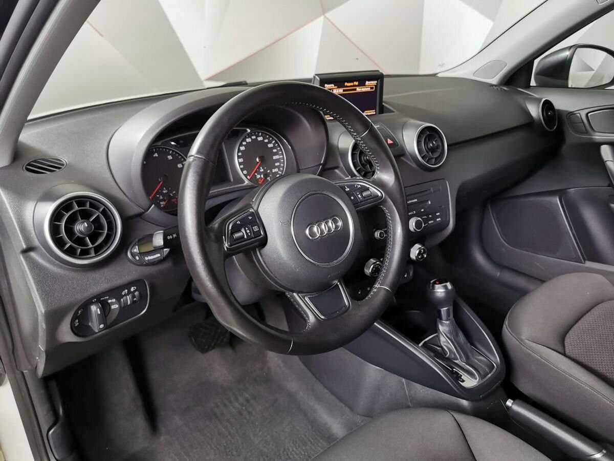 Купить Audi A1 с пробегом. Фото: #13