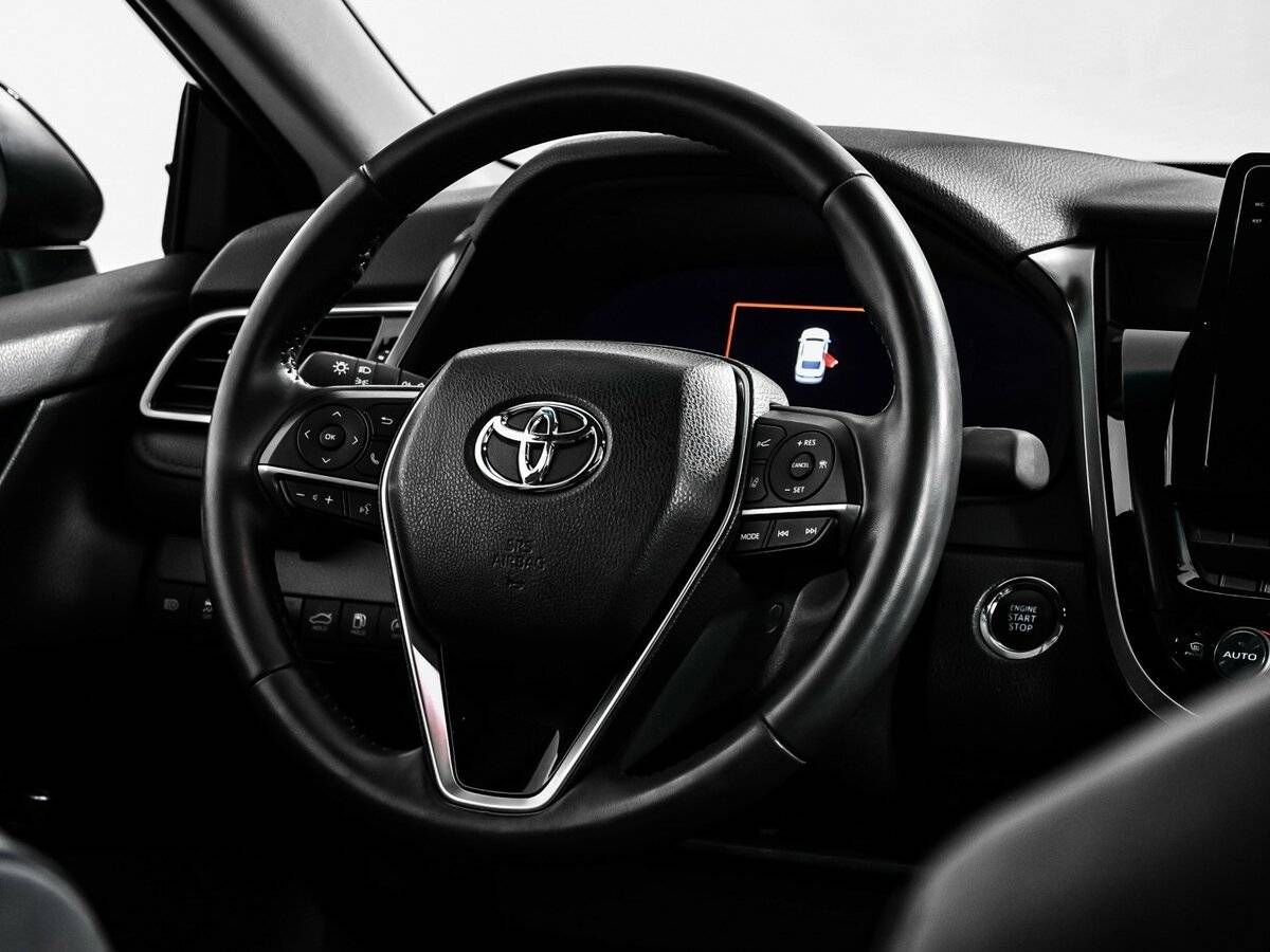 Купить Toyota Camry с пробегом. Фото: #11