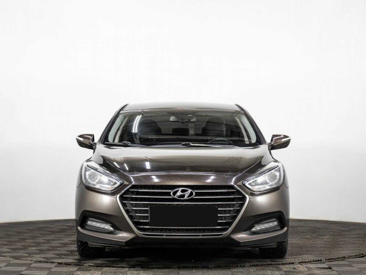 Купить Hyundai i40 с пробегом. Фото: #1