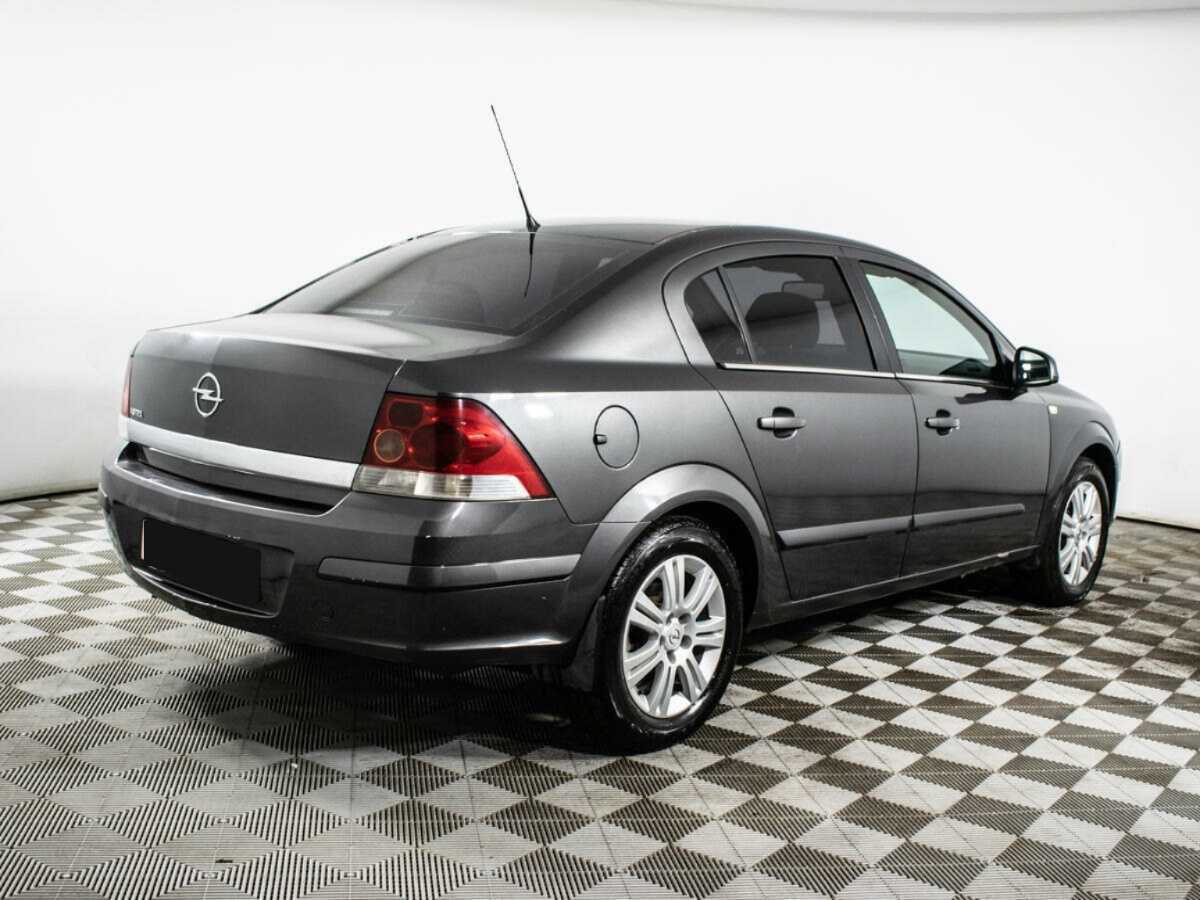 Купить Opel Astra с пробегом. Фото: #4