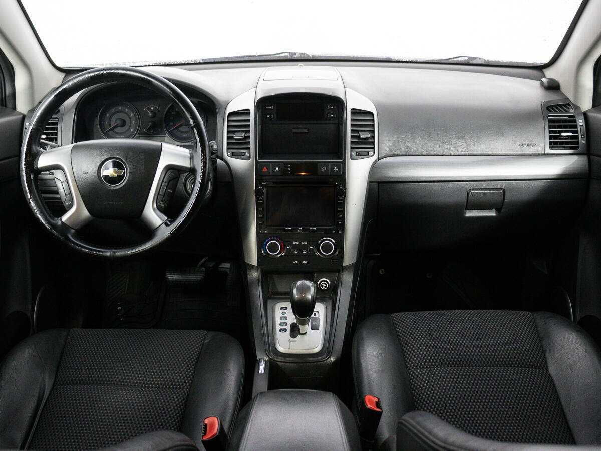 Купить Chevrolet Captiva с пробегом. Фото: #11