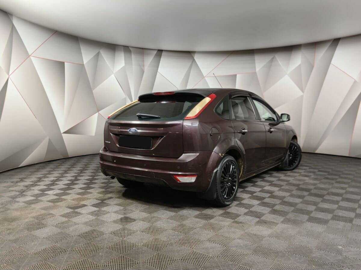 Купить Ford Focus с пробегом. Фото: #1