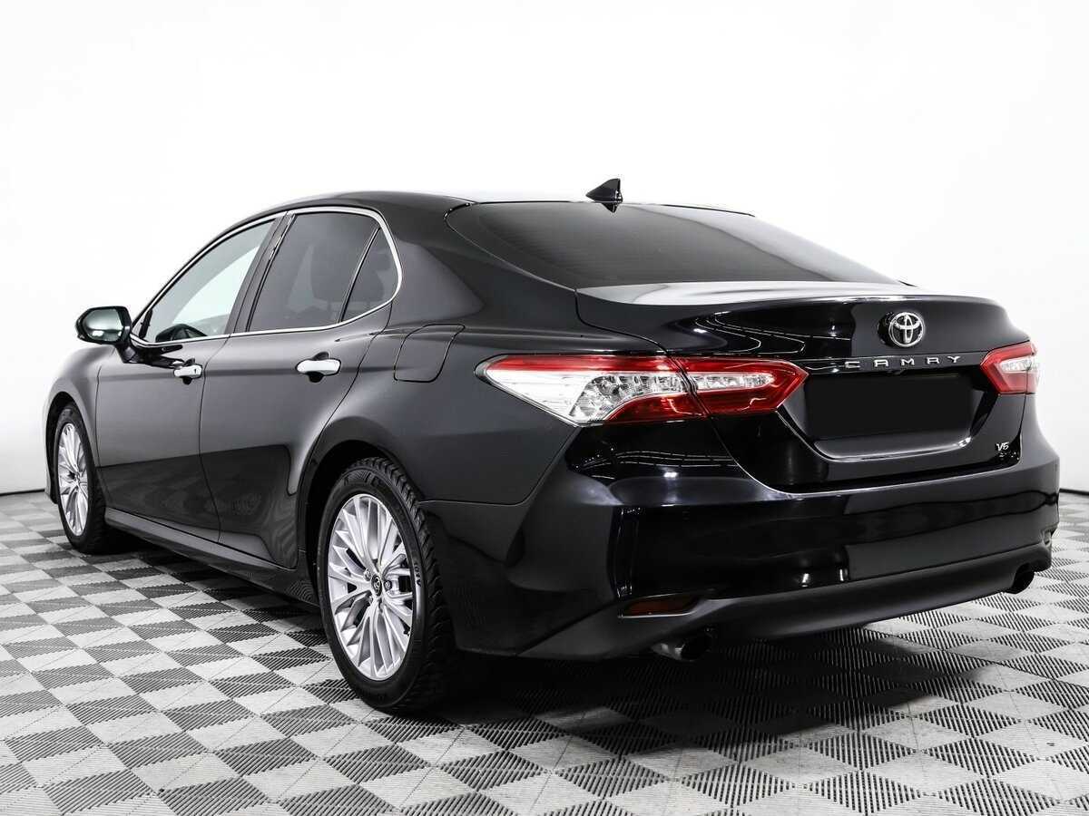 Купить Toyota Camry с пробегом. Фото: #6