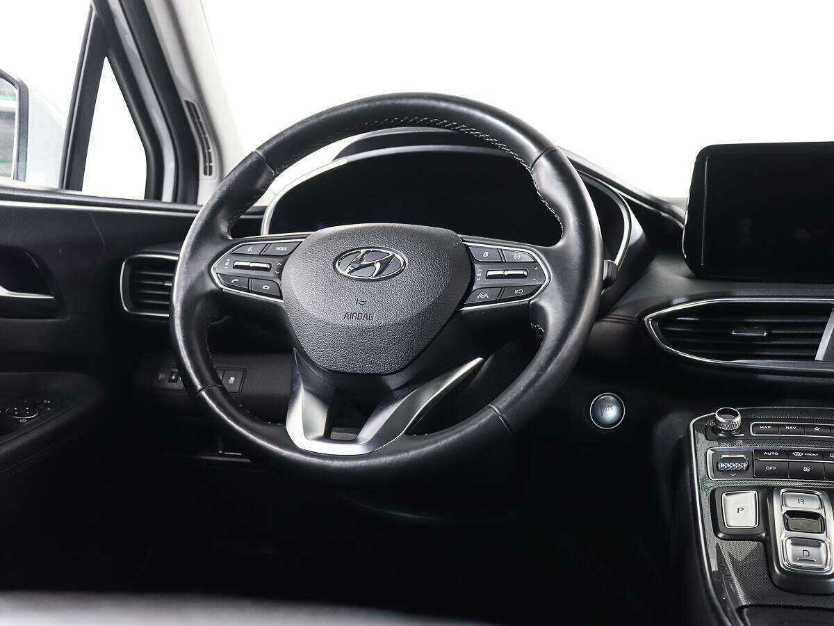 Купить Hyundai Santa Fe с пробегом. Фото: #12