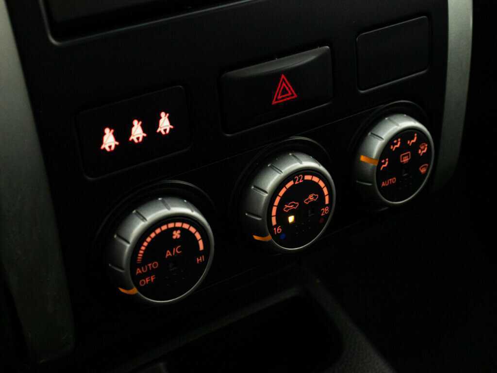 Купить Nissan X-Trail с пробегом. Фото: #14