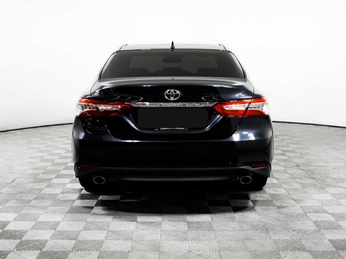 Купить Toyota Camry с пробегом. Фото: #5