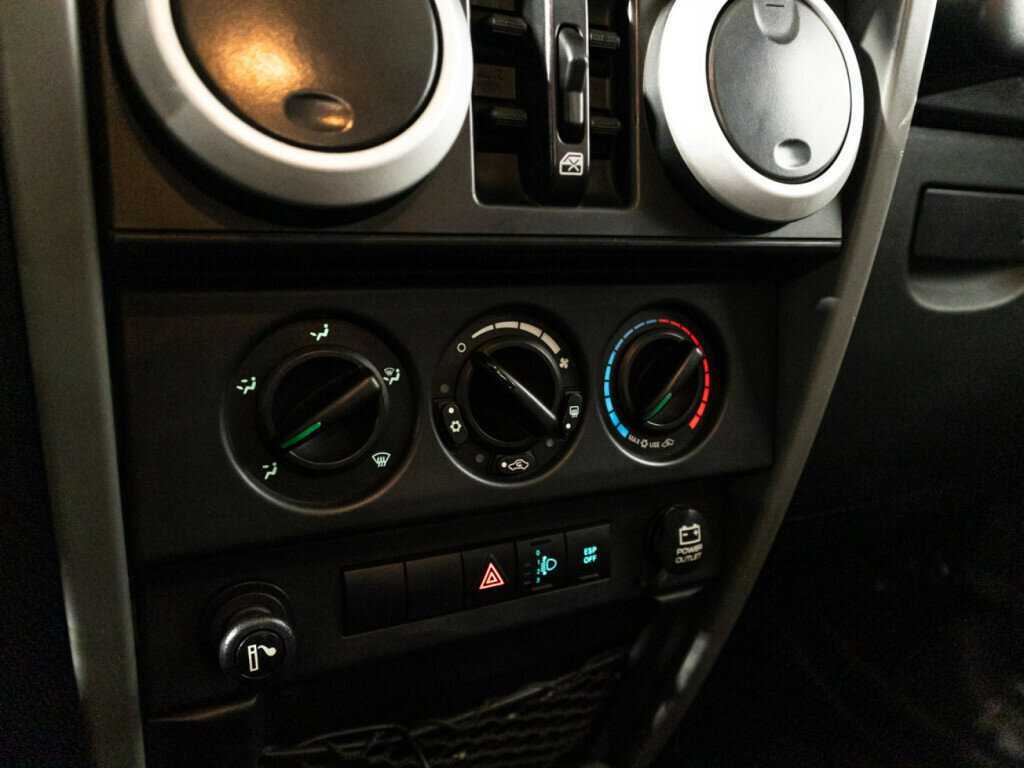 Купить Jeep Wrangler с пробегом. Фото: #16