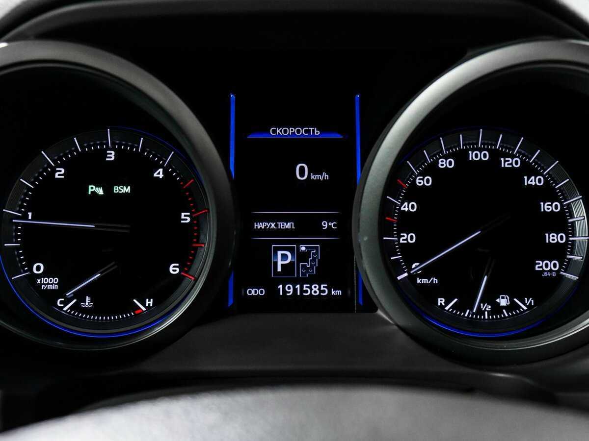 Купить Toyota Land Cruiser Prado с пробегом. Фото: #7
