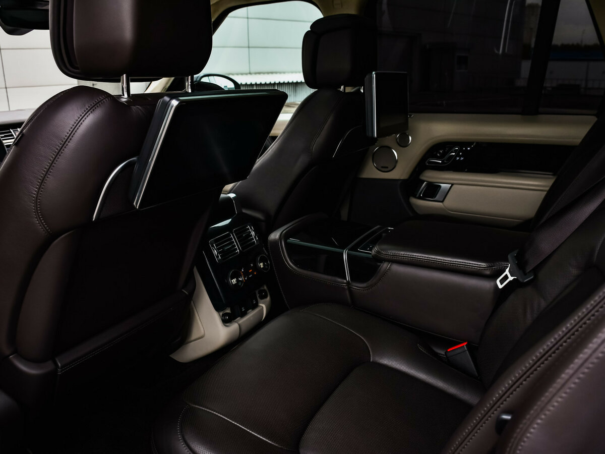 Купить Land Rover Range Rover с пробегом. Фото: #13