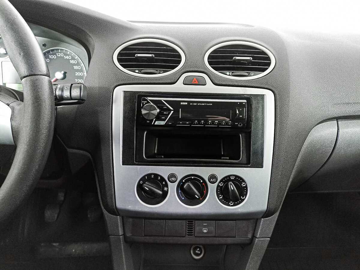 Купить Ford Focus с пробегом. Фото: #9