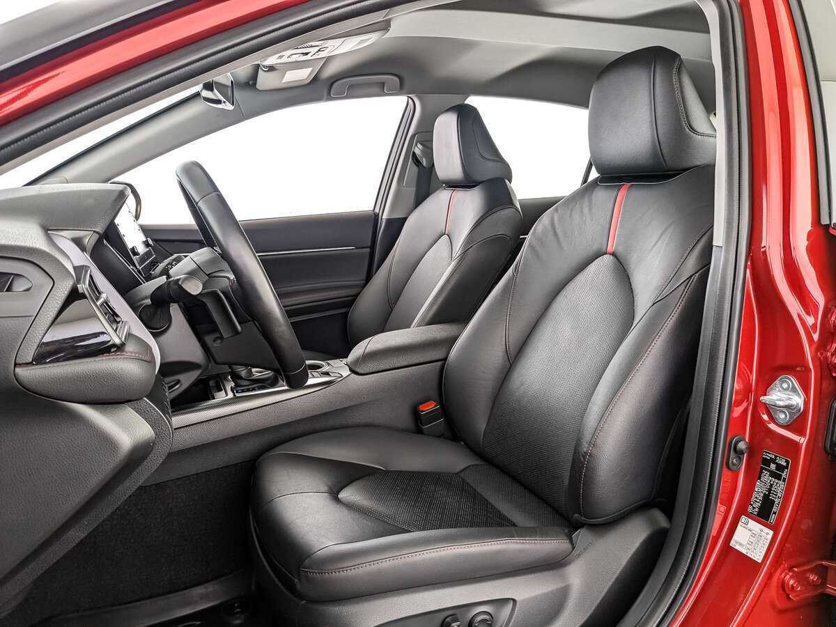 Купить Toyota Camry с пробегом. Фото: #17