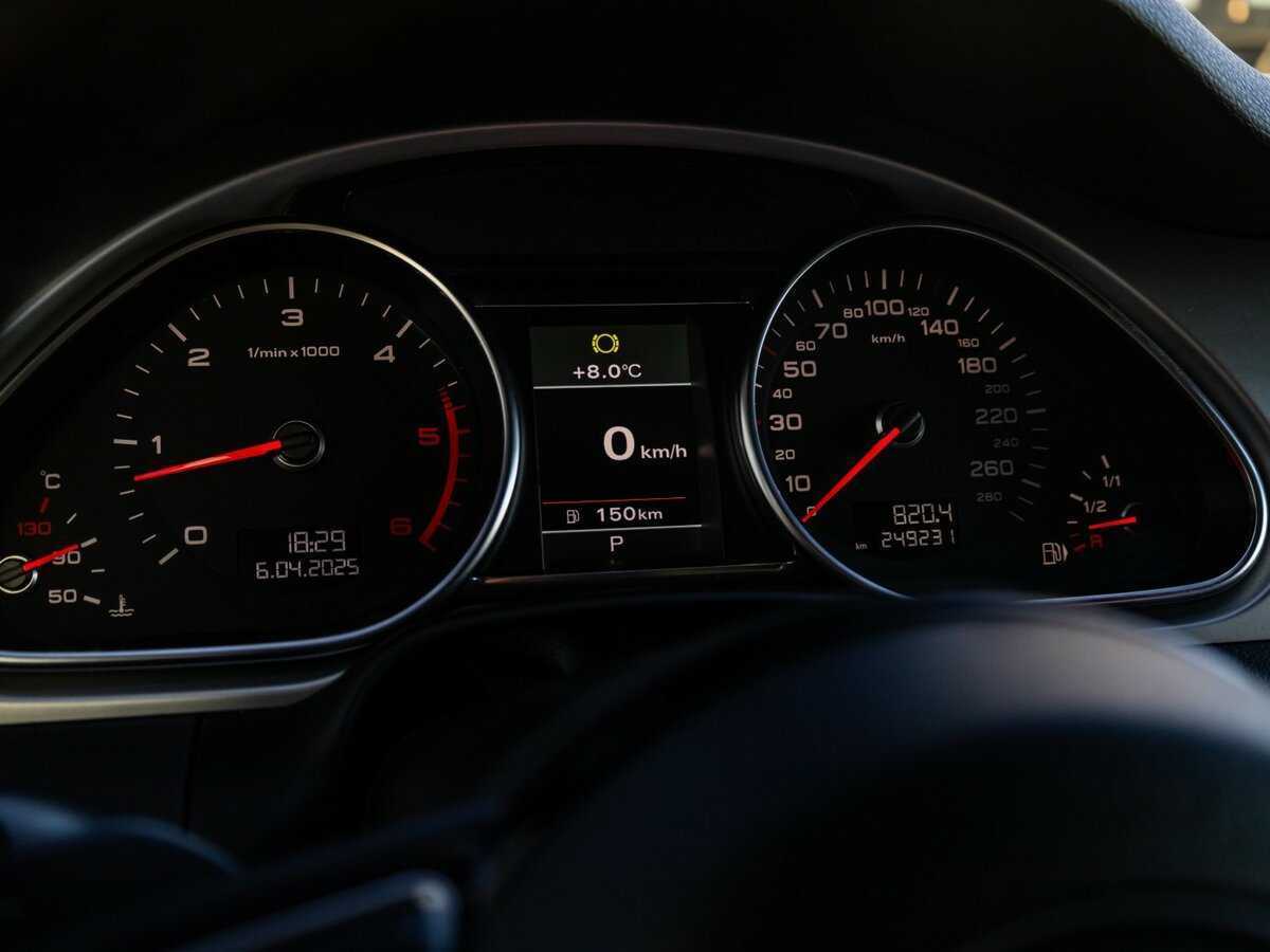 Купить Audi Q7 с пробегом. Фото: #15