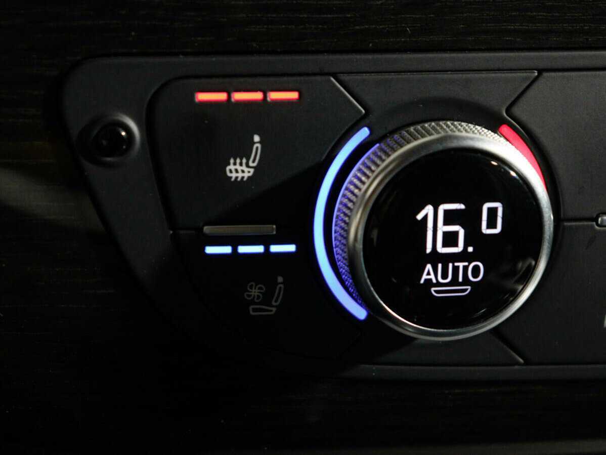 Купить Audi Q7 с пробегом. Фото: #18