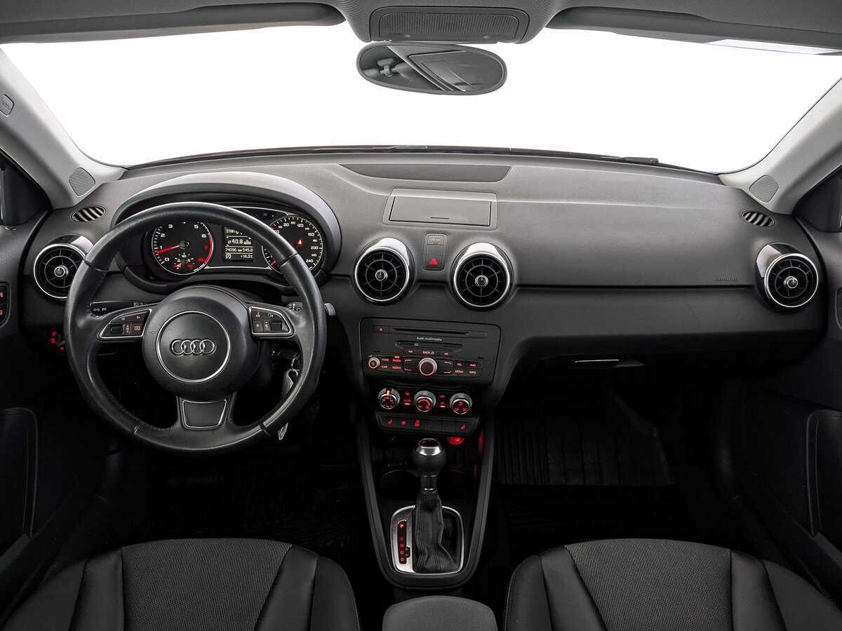 Купить Audi A1 с пробегом. Фото: #13