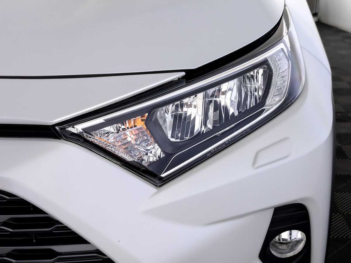 Купить Toyota RAV4 с пробегом. Фото: #16