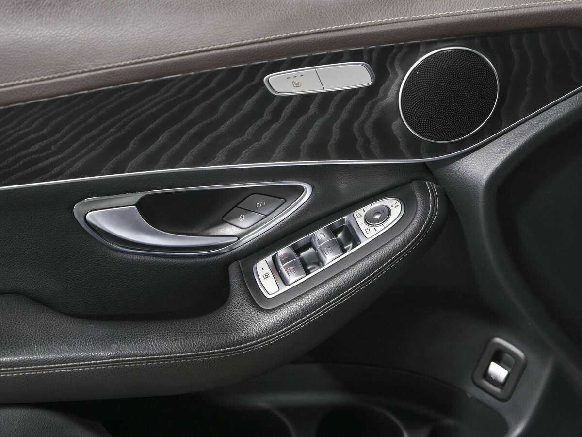 Купить Mercedes-Benz GLC с пробегом. Фото: #16