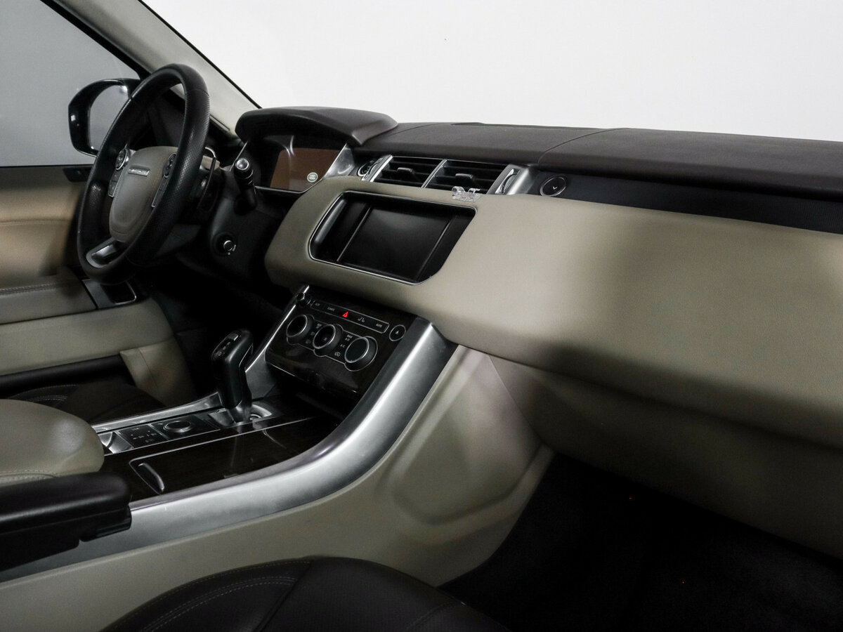 Купить Land Rover Range Rover Sport с пробегом. Фото: #8