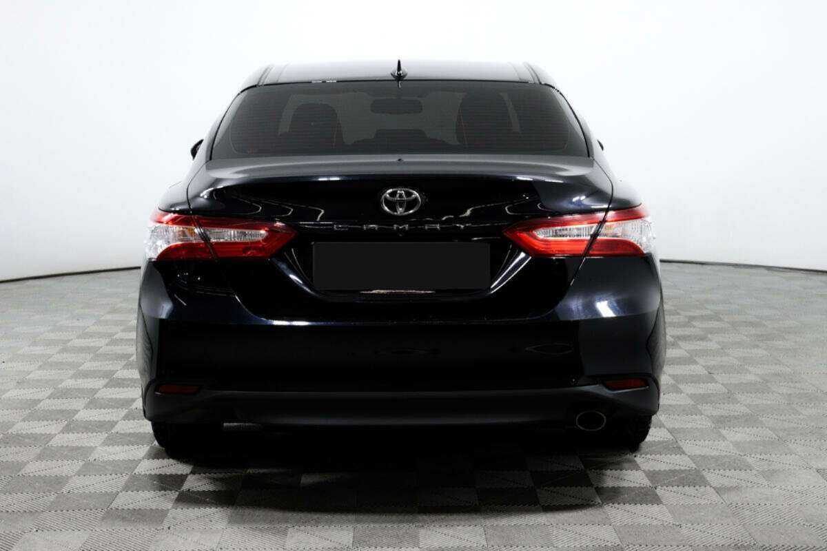 Купить Toyota Camry с пробегом. Фото: #4