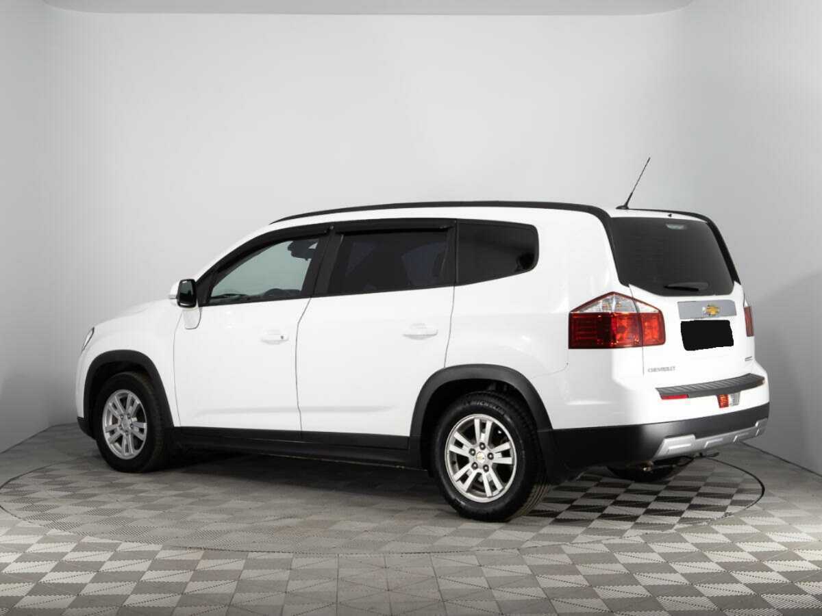 Купить Chevrolet Orlando с пробегом. Фото: #6