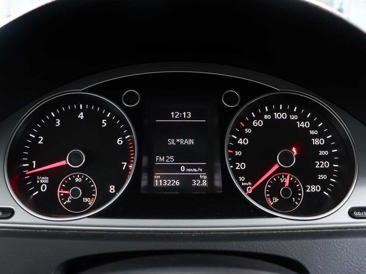 Купить Volkswagen Passat CC с пробегом. Фото: #13
