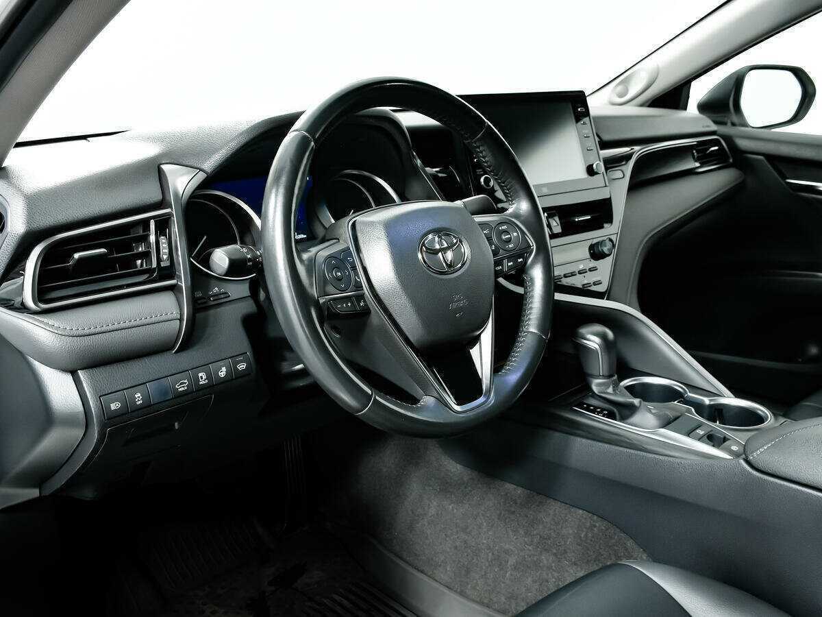 Купить Toyota Camry с пробегом. Фото: #12
