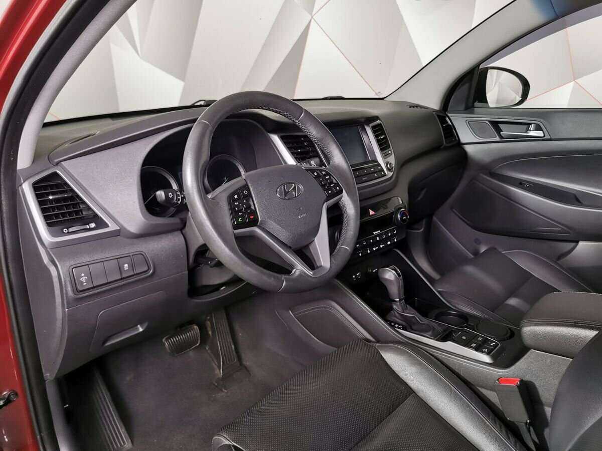 Купить Hyundai Tucson с пробегом. Фото: #13