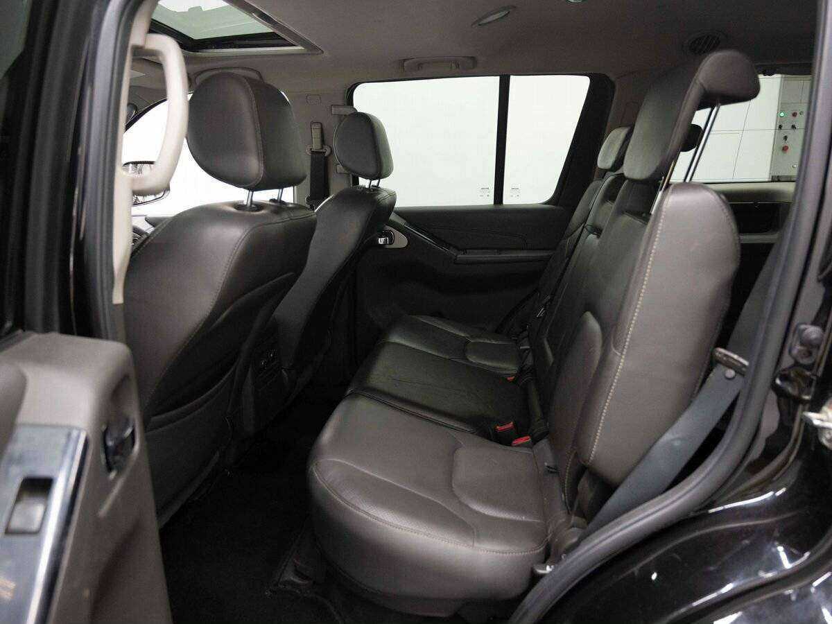 Купить Nissan Pathfinder с пробегом. Фото: #11