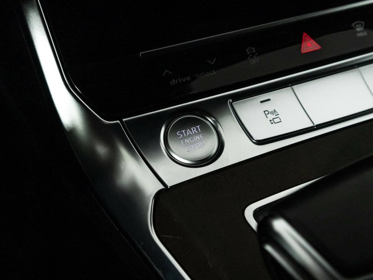 Купить Audi A6 с пробегом. Фото: #18