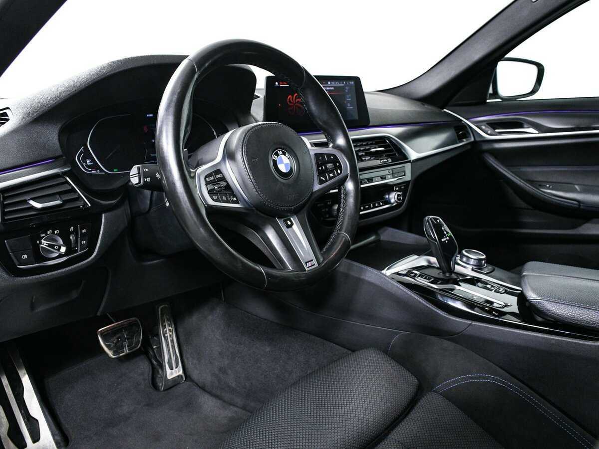 Купить BMW 5 серии с пробегом. Фото: #12
