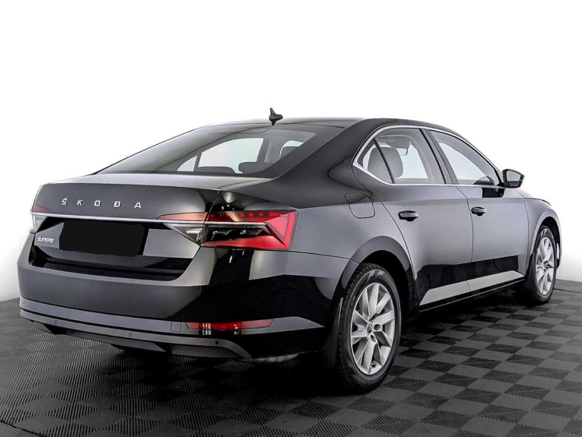 Купить Skoda Superb с пробегом. Фото: #4