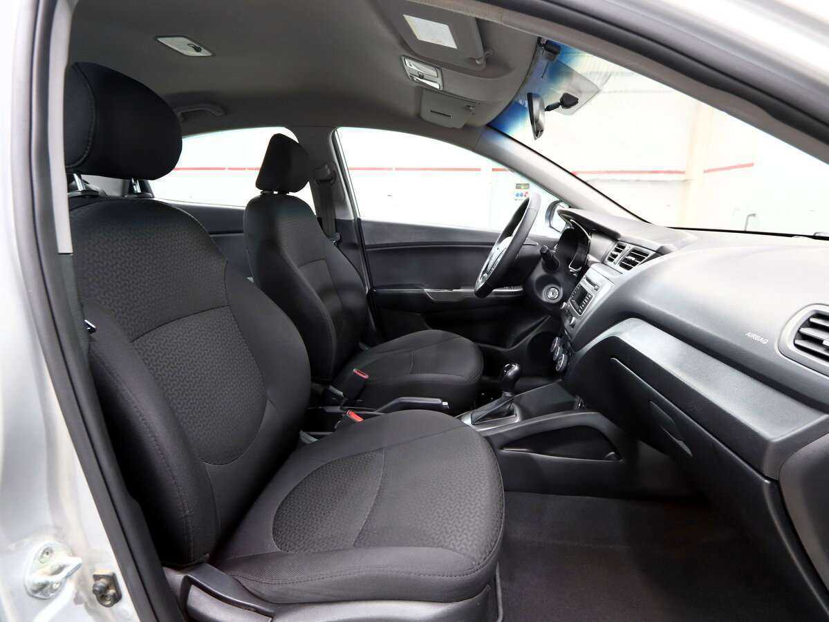 Купить Kia Rio с пробегом. Фото: #9