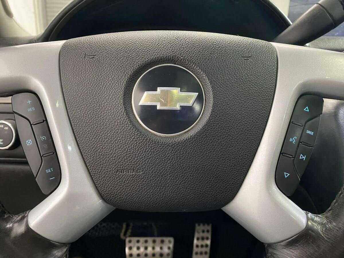 Купить Chevrolet Tahoe с пробегом. Фото: #15