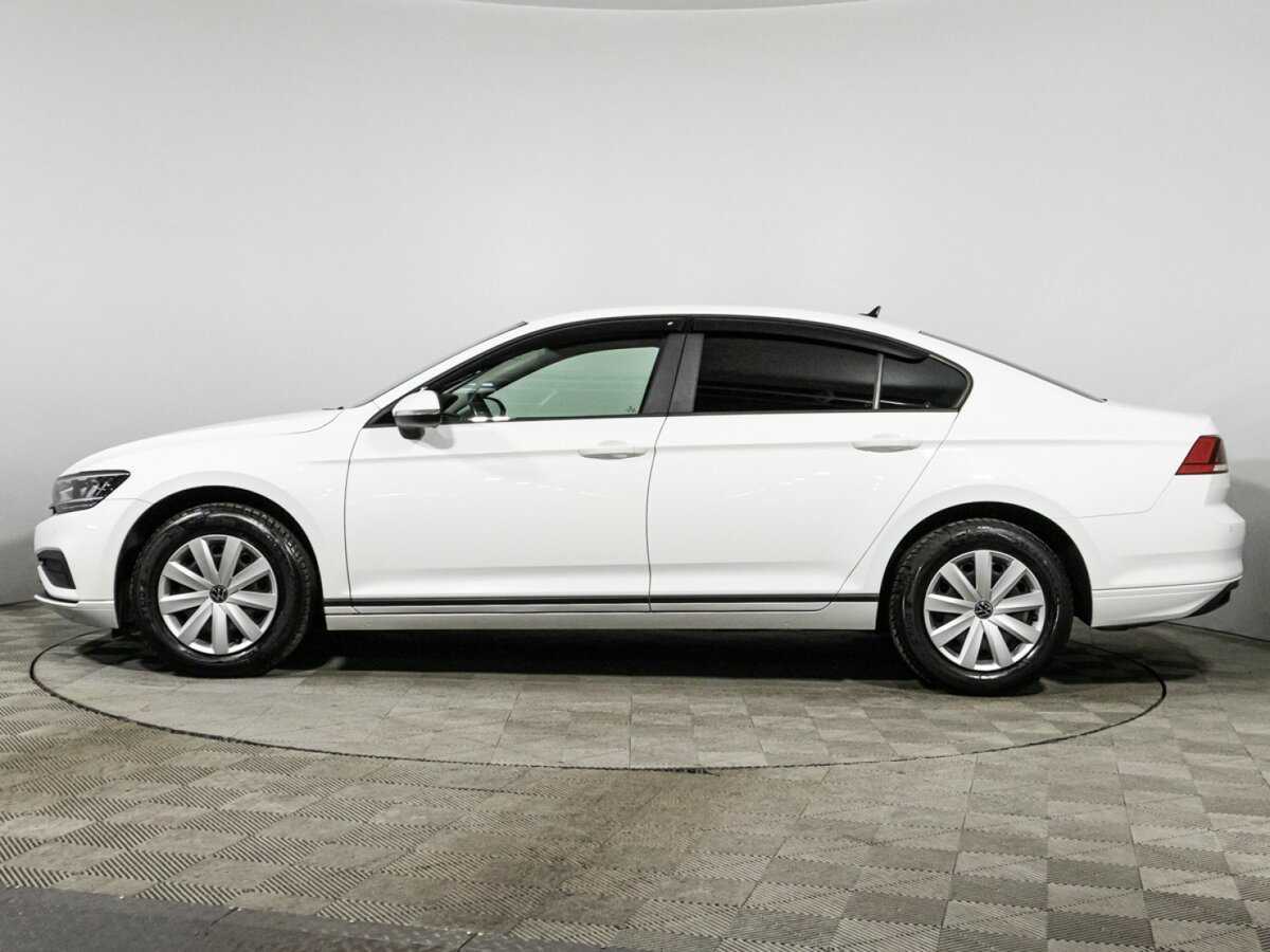 Купить Volkswagen Passat с пробегом. Фото: #7
