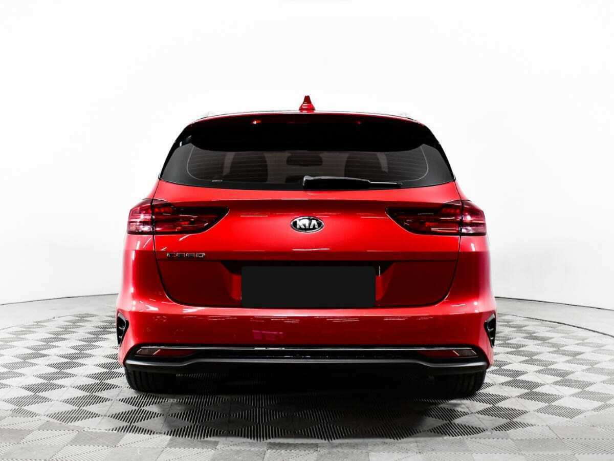 Купить Kia Ceed с пробегом. Фото: #3