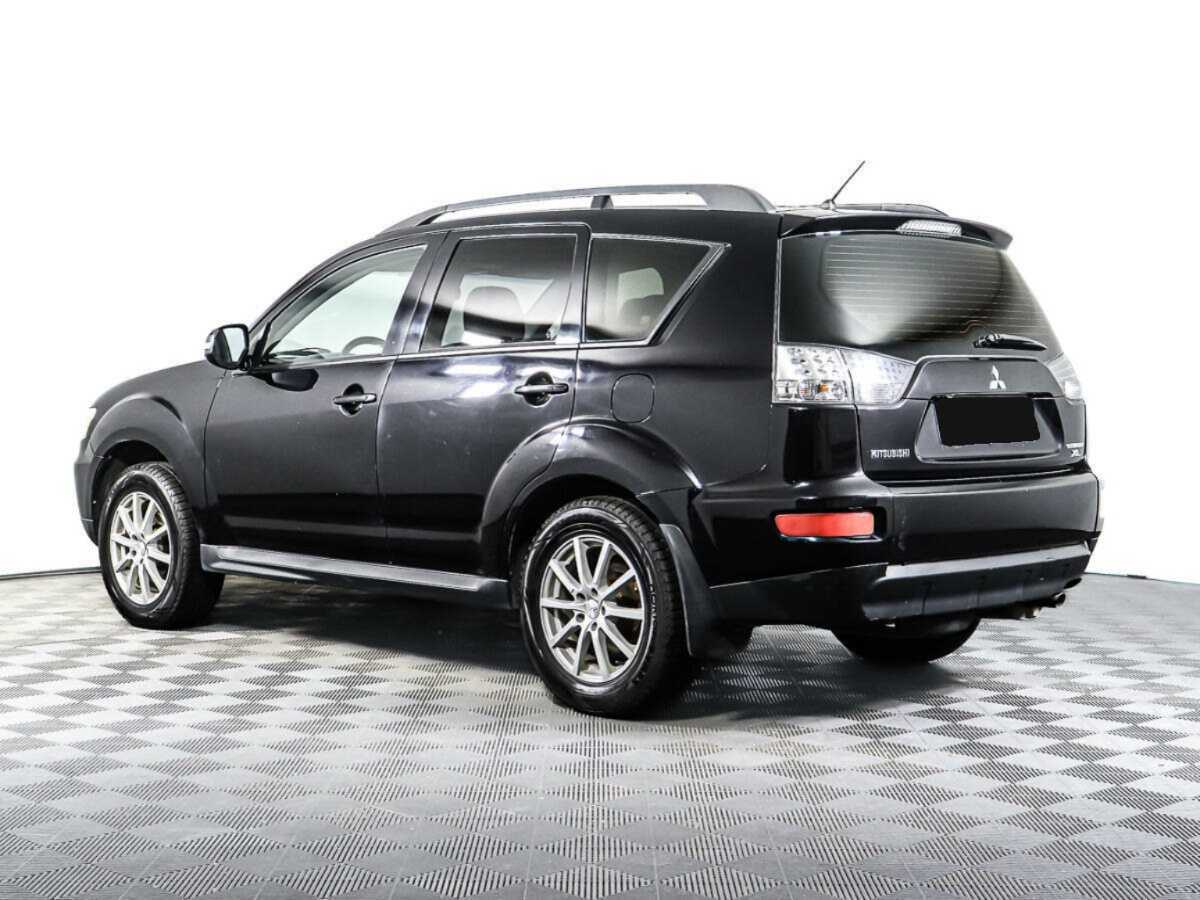 Купить Mitsubishi Outlander с пробегом. Фото: #5