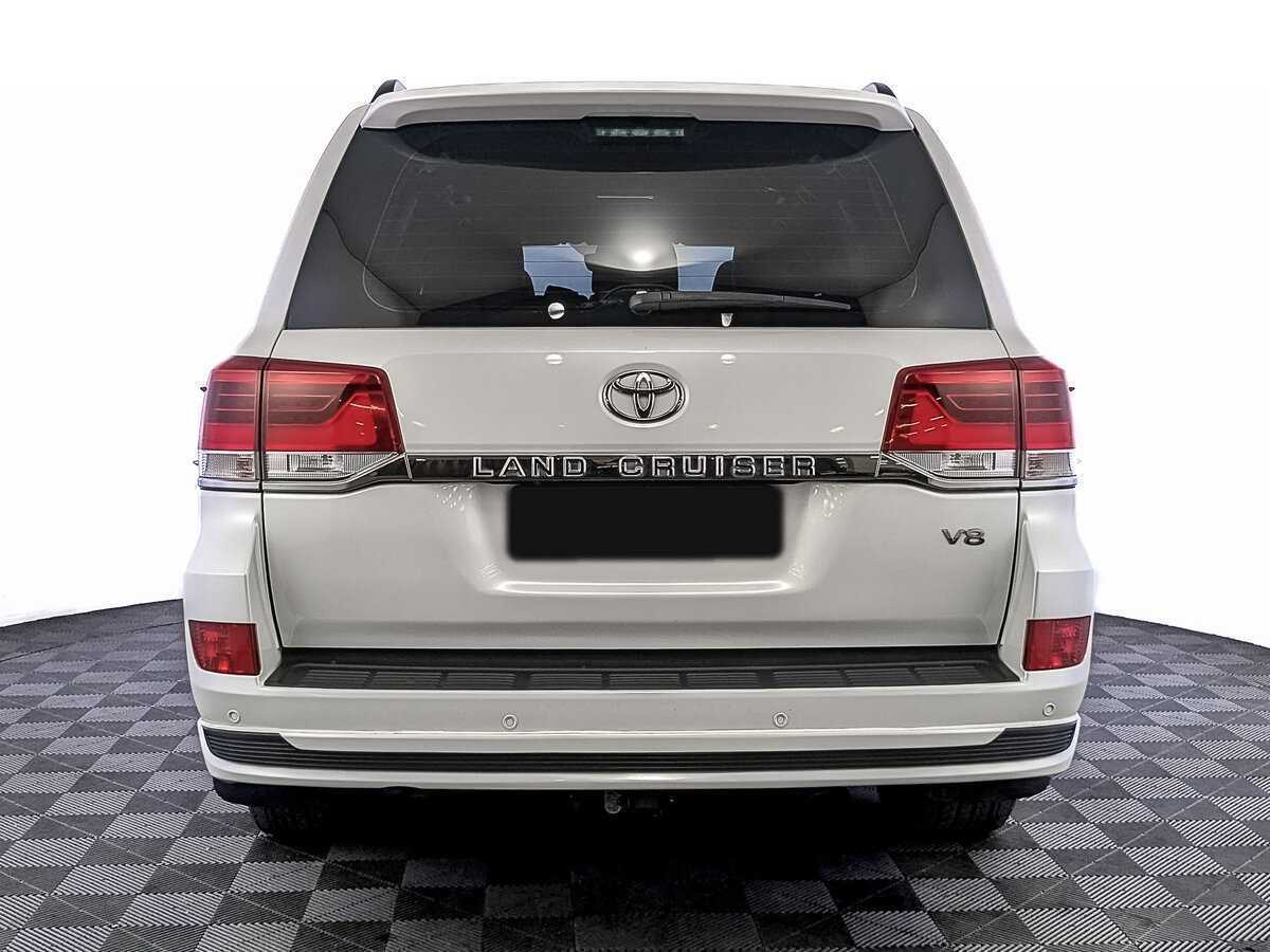 Купить Toyota Land Cruiser с пробегом. Фото: #5