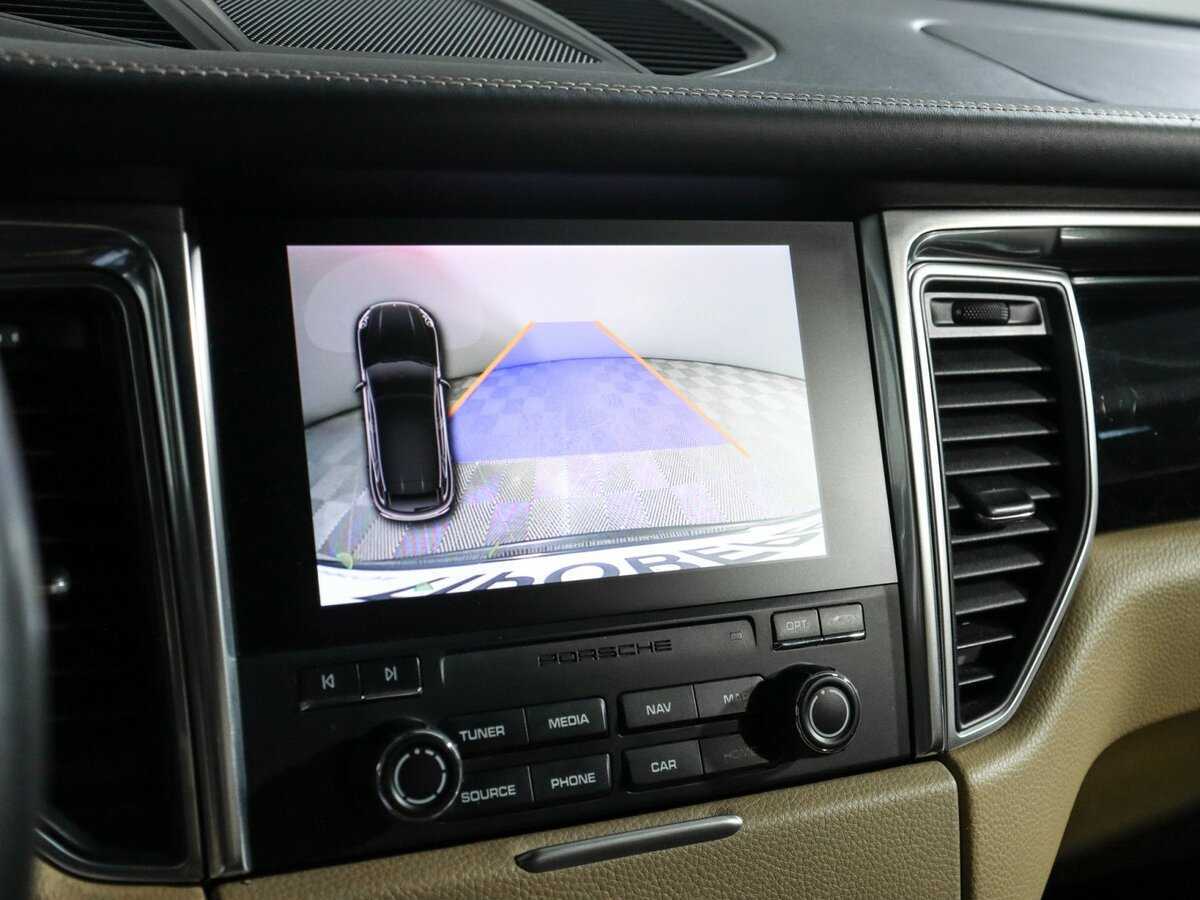 Купить Porsche Macan с пробегом. Фото: #27