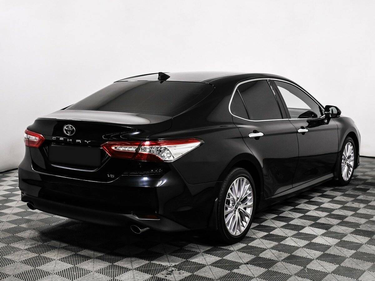 Купить Toyota Camry с пробегом. Фото: #4