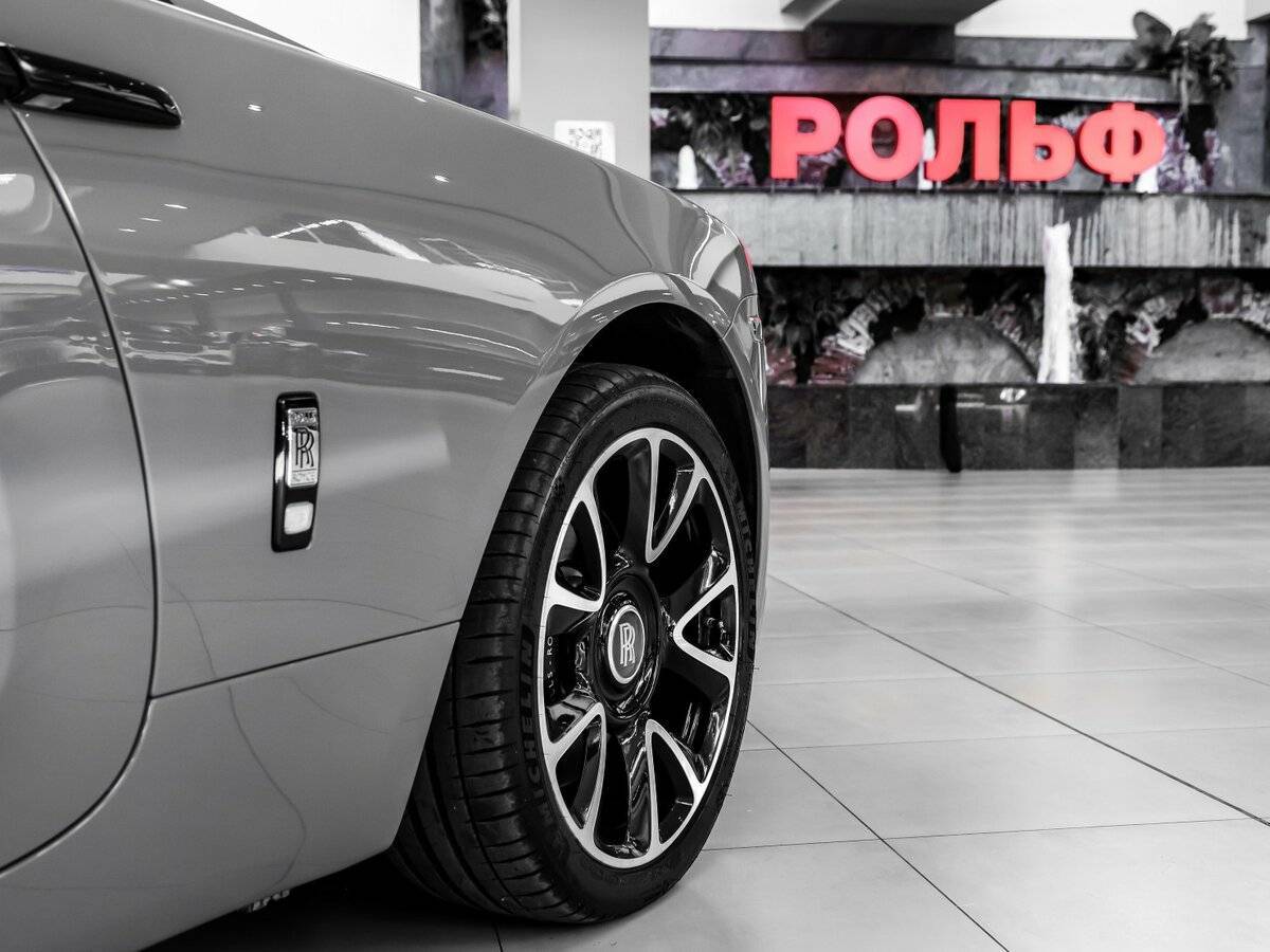 Купить Rolls-Royce Wraith с пробегом. Фото: #11