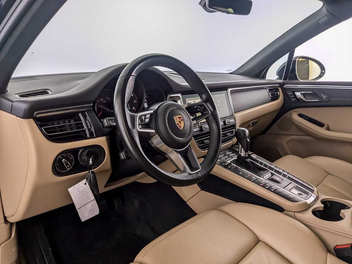 Купить Porsche Macan с пробегом. Фото: #13