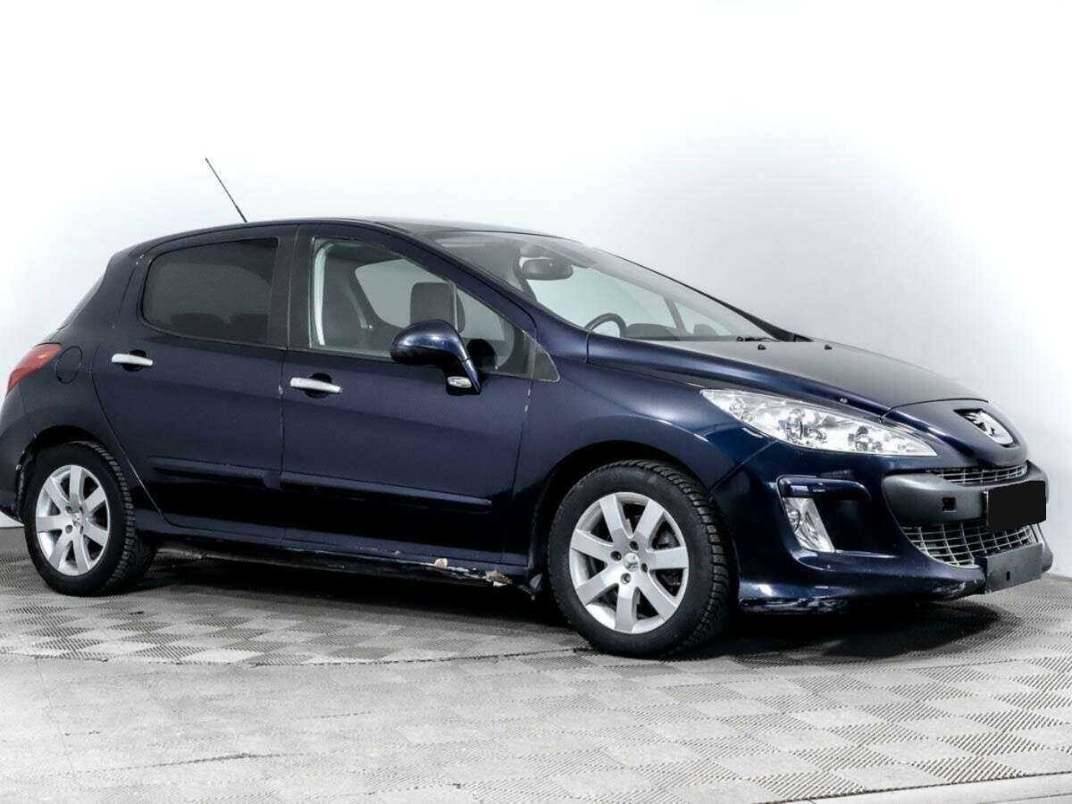 Купить Peugeot 308 с пробегом. Фото: #1