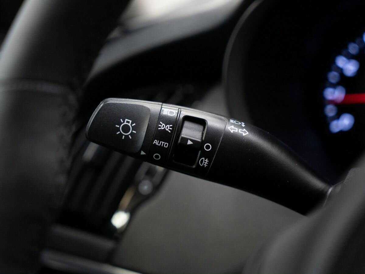 Купить Kia Stinger с пробегом. Фото: #15
