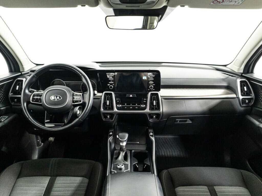 Купить Kia Sorento с пробегом. Фото: #12